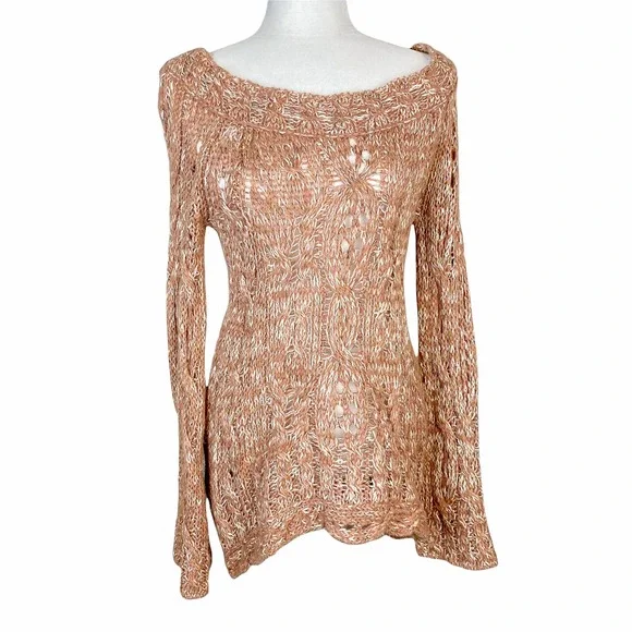 Free People Sweater Top Pink Crochet Oversized Bell Sleeve Sweater Size Small - Picture 4 of 9